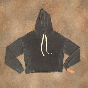 NWT COLSIE CROPPED HOODIE